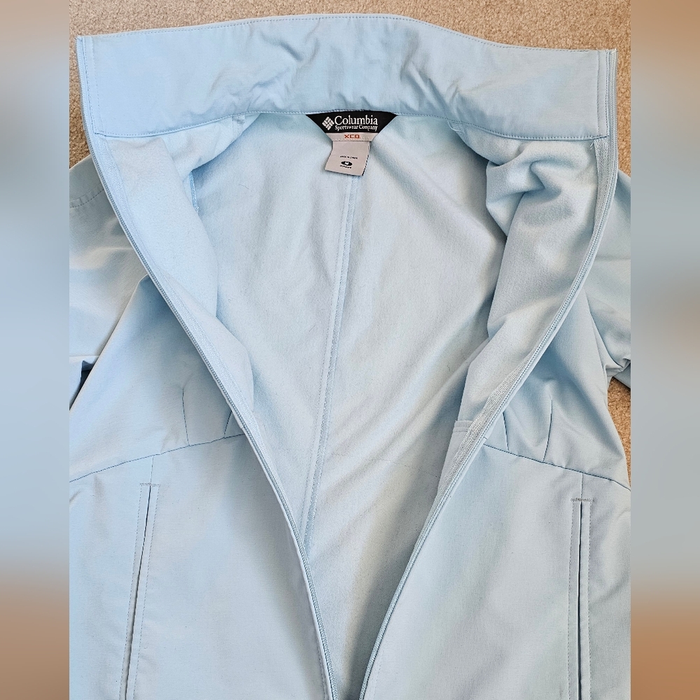 Columbia Light Blue Women's Jacket, fleece lined, excellent condition - Picture 8 of 12